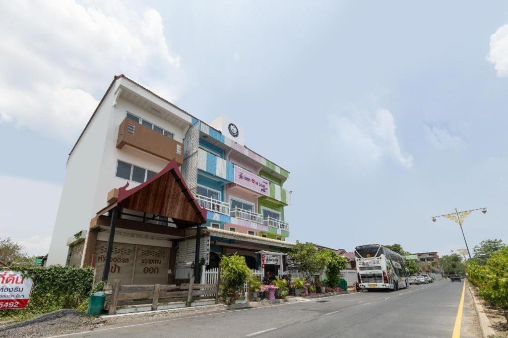 Bann One Love Ayutthaya Bagian luar foto